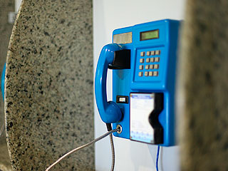 Google превратит таксофоны в Wi-Fi-точки Google превратит таксофоны в Wi-Fi-точки