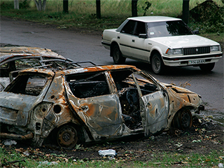 Донбасс обстреляли фосфорными бомбами Донбасс обстреляли фосфорными бомбами