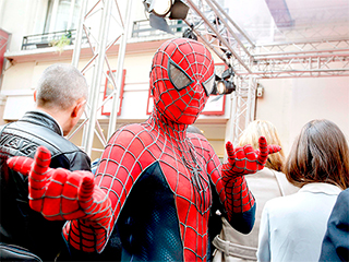 Премьеру "Человека-паука" перенесли Премьеру "Человека-паука" перенесли