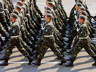 Украина введет военный налог Украина введет военный налог