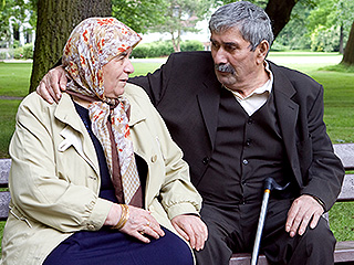 Власти ДНР повышают пенсии и зарплаты Власти ДНР повышают пенсии и зарплаты