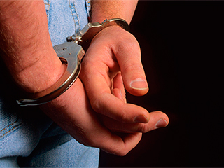 Задержаны подозреваемые в краже 100 млн Задержаны подозреваемые в краже 100 млн