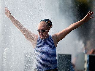 Россиянки предпочитают десантников Россиянки предпочитают десантников