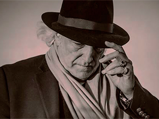 В США умер гитарист – протеже Лу Рида В США умер гитарист – протеже Лу Рида