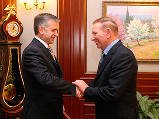 Минск: Москва и Киев договорятся напрямую Минск: Москва и Киев договорятся напрямую