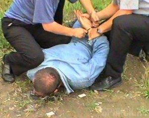 Брянец пытался перебросить наркотики в курскую колонию