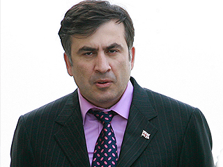 Суд Тбилиси заочно арестовал Саакашвили Суд Тбилиси заочно арестовал Саакашвили
