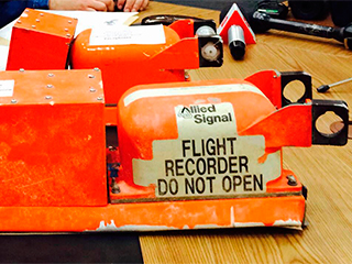 Новые данные из "черных ящиков" Boeing 777 Новые данные из "черных ящиков" Boeing 777