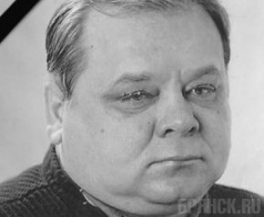 В Брянске скончался знаменитый тренер по шахматам Игорь Самарин