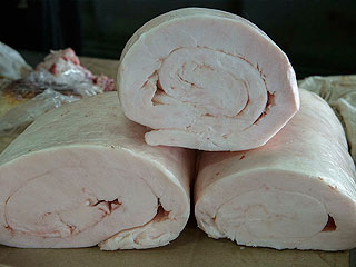 Россия запретила ввоз сала из Канады Россия запретила ввоз сала из Канады