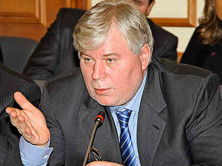 Кучерена напишет роман о Сноудене Кучерена напишет роман о Сноудене