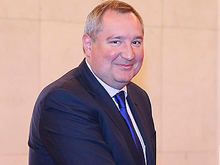 Рогозин: Мы должны подставить плечо Путину Рогозин: Мы должны подставить плечо Путину