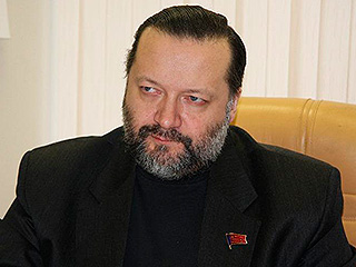 Кандидат-коммунист попался на судимости Кандидат-коммунист попался на судимости