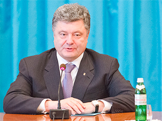 Киев пошлет гуманитарную помощь в ЛНР Киев пошлет гуманитарную помощь в ЛНР