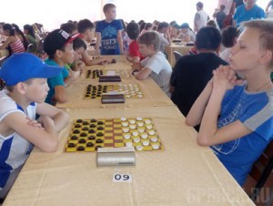 Брянский шашист Иван Псурцев привез «серебро» из Белоруссии