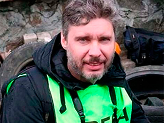 Киев призвали отпустить фотографа из России Киев призвали отпустить фотографа из России