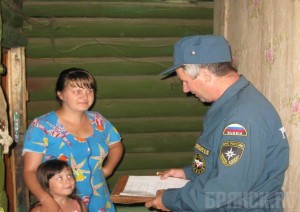 Спасатели расскажут брянцам о пожарной безопасности