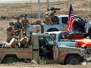 Американские пехотинцы проникли в Ирак Американские пехотинцы проникли в Ирак