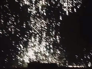 Донецк забрасывают фосфорными бомбами Донецк забрасывают фосфорными бомбами