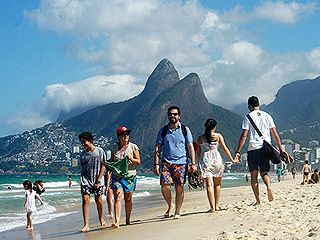 Россиян защитят от ненадежных турагентов Россиян защитят от ненадежных турагентов