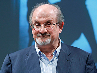 Рушди получил премию Андерсена Рушди получил премию Андерсена