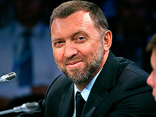 Яхта Дерипаски всплыла в Сибири Яхта Дерипаски всплыла в Сибири