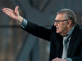 Жириновский растоптал гамбургер Жириновский растоптал гамбургер