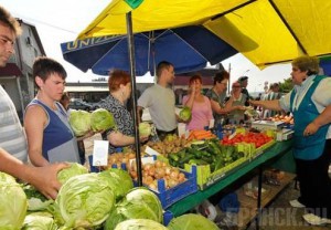 С 3 сентября в Брянске откроются овощные базары