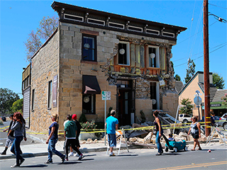 Удар по Калифорнии обойдется в $1 млрд Удар по Калифорнии обойдется в $1 млрд