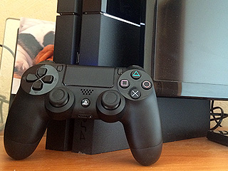 Хакеры "положили" PlayStation и Xbox Хакеры "положили" PlayStation и Xbox