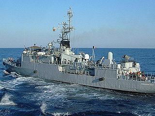 НАТО возвращает корабли в Черное море НАТО возвращает корабли в Черное море