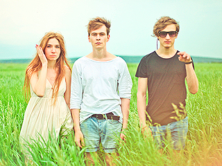 Запах мандаринов и осанка "Окуджава" Запах мандаринов и осанка "Окуджава"