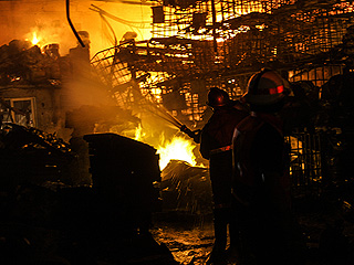 На Донецк обрушились выбросы химзавода На Донецк обрушились выбросы химзавода