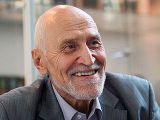 Ведущий Дроздов госпитализирован в Москве Ведущий Дроздов госпитализирован в Москве