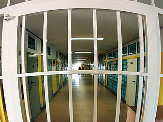 Итальянец сбежал от сварливой жены в тюрьму Итальянец сбежал от сварливой жены в тюрьму