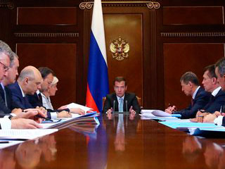 Кабмин провалил поручение Путина Кабмин провалил поручение Путина