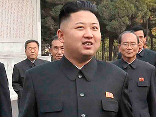 Ким Чен Ын оценил действия ВДВ Ким Чен Ын оценил действия ВДВ