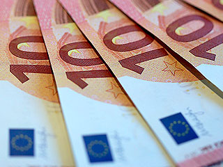 Евро взлетел до 49 рублей Евро взлетел до 49 рублей