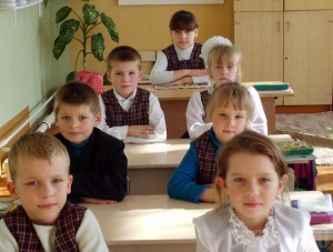 В школы Брянской области пойдут около 300 детей-беженцев