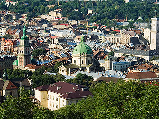 Львов готовится к войне Львов готовится к войне