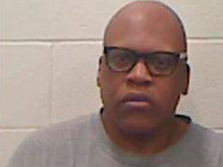 Двух братьев оправдали после 30 лет тюрьмы Двух братьев оправдали после 30 лет тюрьмы