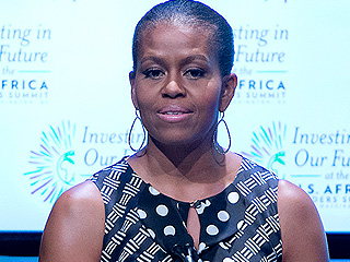 Мишель Обама снялась в ролике о зомби Мишель Обама снялась в ролике о зомби