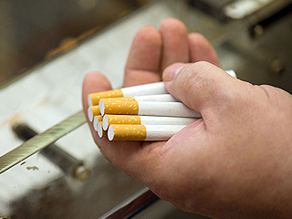 Курильщики заплатили 28 миллионов рублей Курильщики заплатили 28 миллионов рублей