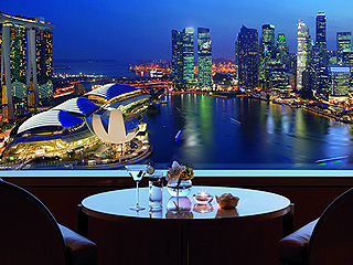 Ritz-Carlton лишили лицензии на алкоголь Ritz-Carlton лишили лицензии на алкоголь