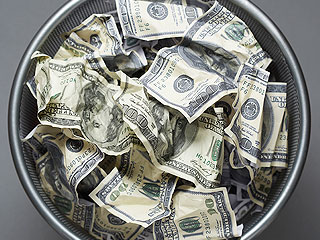 Доллар резко подешевел Доллар резко подешевел