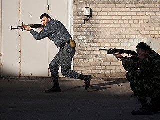 В аэропорту Донецка засекли танк США В аэропорту Донецка засекли танк США