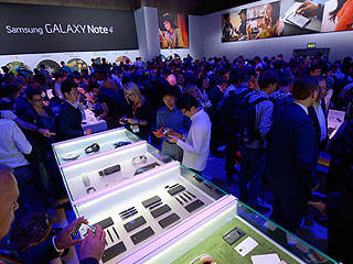 Правда о необычных новинках Samsung Правда о необычных новинках Samsung