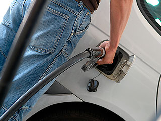 Цены на бензин продолжат расти Цены на бензин продолжат расти