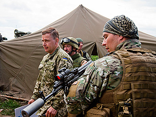 Счет пострадавших в Донбассе идет на тысячи Счет пострадавших в Донбассе идет на тысячи