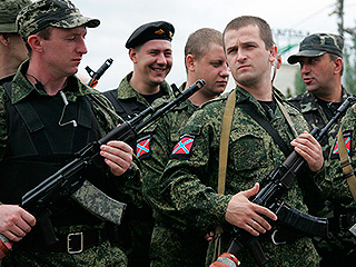 Донецк отказался от "особого статуса" Донецк отказался от "особого статуса"